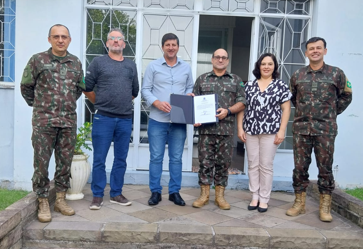 Posse da Junta Militar
